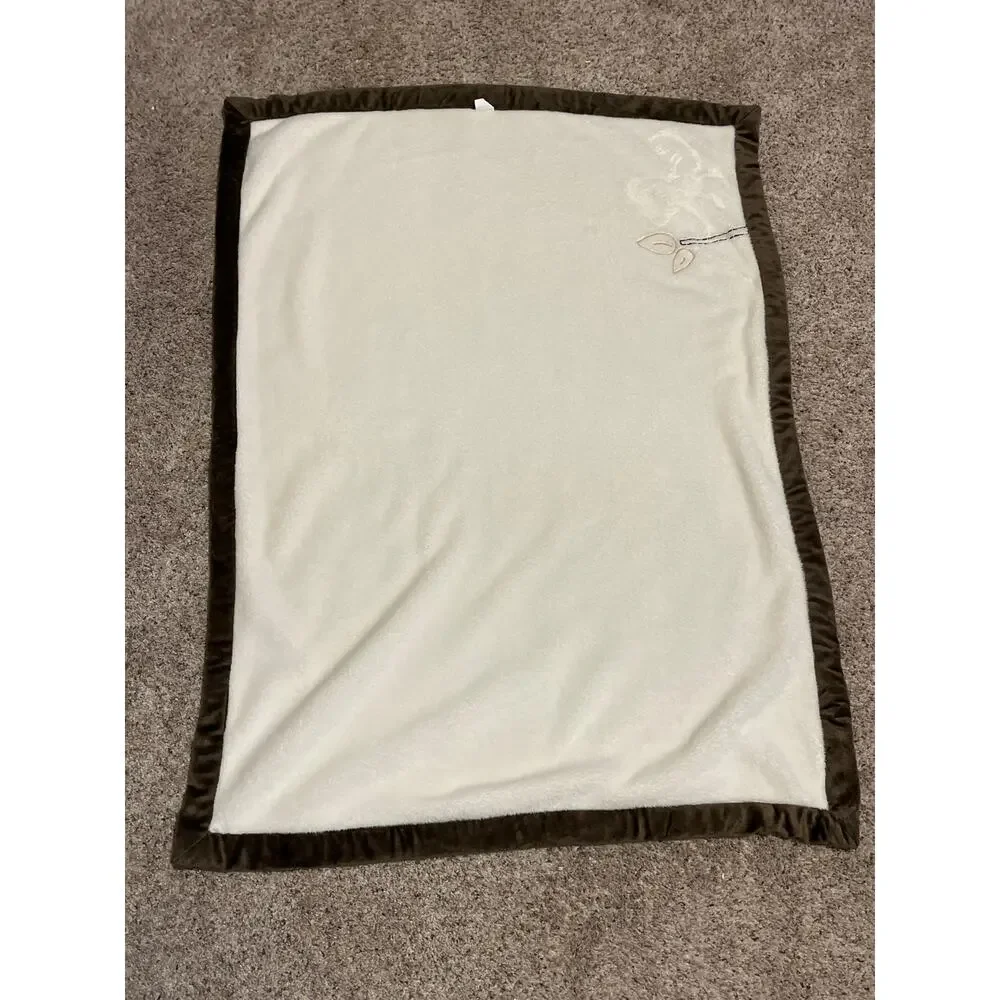 Nojo Dreamy Nights Safari Elephant Monkey Giraffe Moon Blankets (2) - Picture 5 of 12